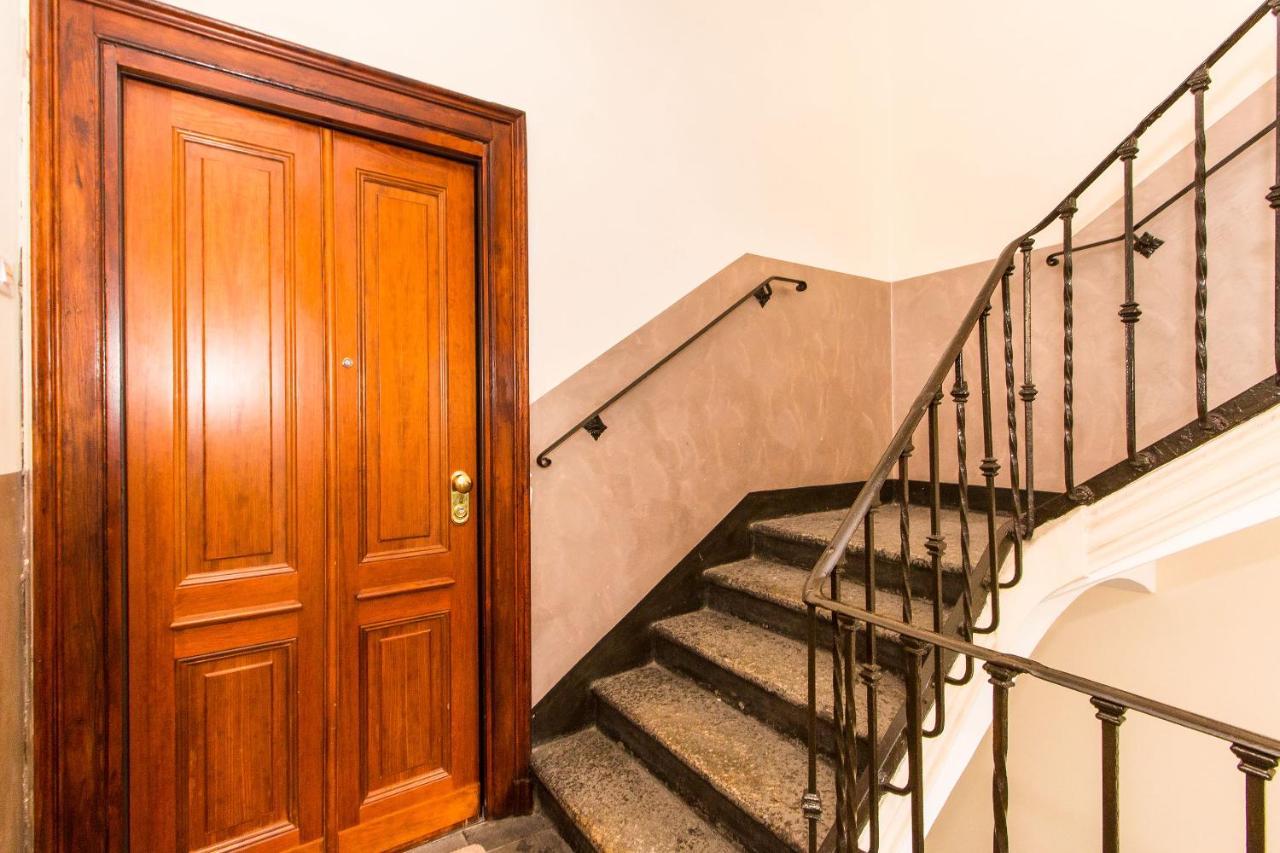 Piazza Statuto Comfortable Apartment Turin Exterior photo